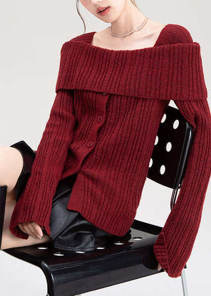 Roter Strickcardigan mit quadratischem Kragen und seitlicher Öffnung – Winter