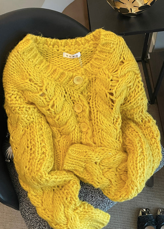 Kunstgelbe, grob gestrickte Oversize-Cardigans für den Winter