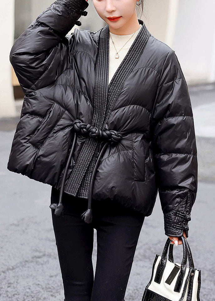 Schöne Schwarze V-Ausschnitt Oriental Button Original Design Entendaunen Daunenmäntel Winter