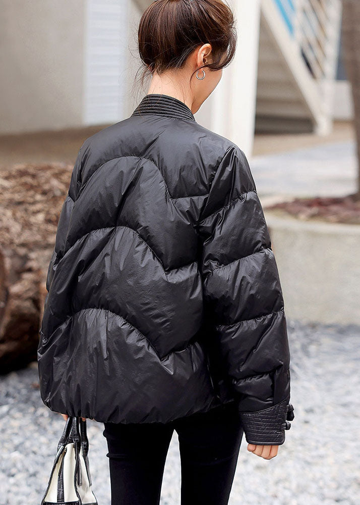 Schöne Schwarze V-Ausschnitt Oriental Button Original Design Entendaunen Daunenmäntel Winter