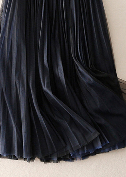 Schöner schwarzer Patchwork-Tüllrock mit Reißverschluss für den Frühling