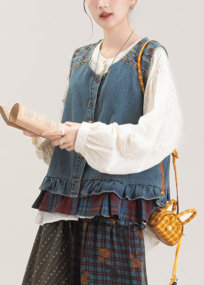 Hermoso conjunto de dos piezas de chaleco y camisa de mezclilla con cuello redondo y volantes en azul, sin mangas