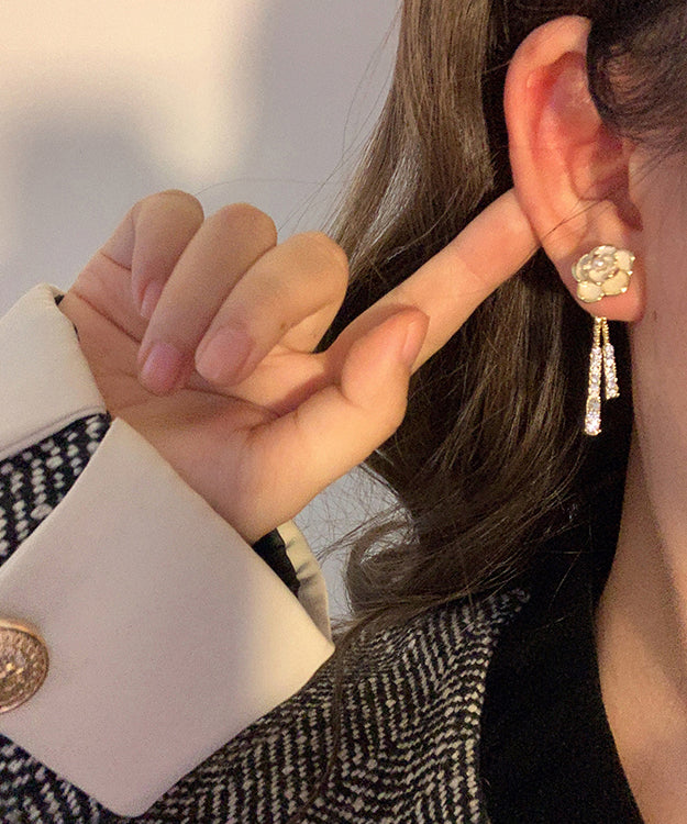 Hermosos aretes colgantes con borlas florales de perlas y circonitas de aleación de oro