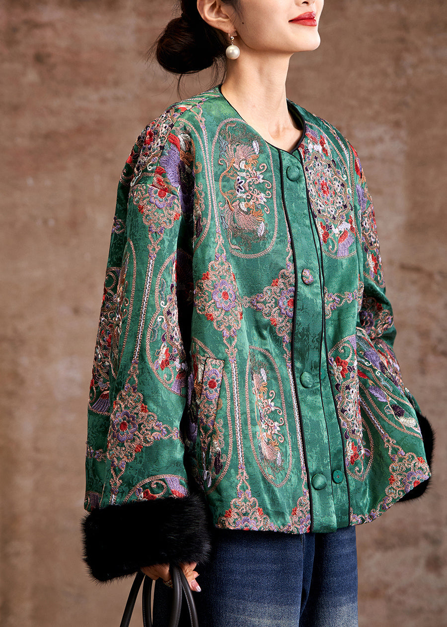 Wunderschöner grüner Wintermantel aus besticktem Patchwork-Nerzfell mit feiner Baumwollfüllung