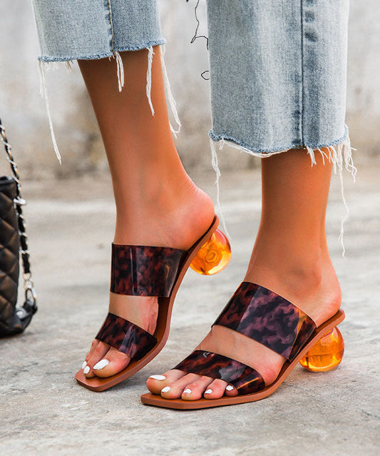 Wunderschöne Peep Toe Chunky Sandalen aus Kunstleder mit Leopardenmuster