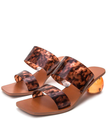 Wunderschöne Peep Toe Chunky Sandalen aus Kunstleder mit Leopardenmuster