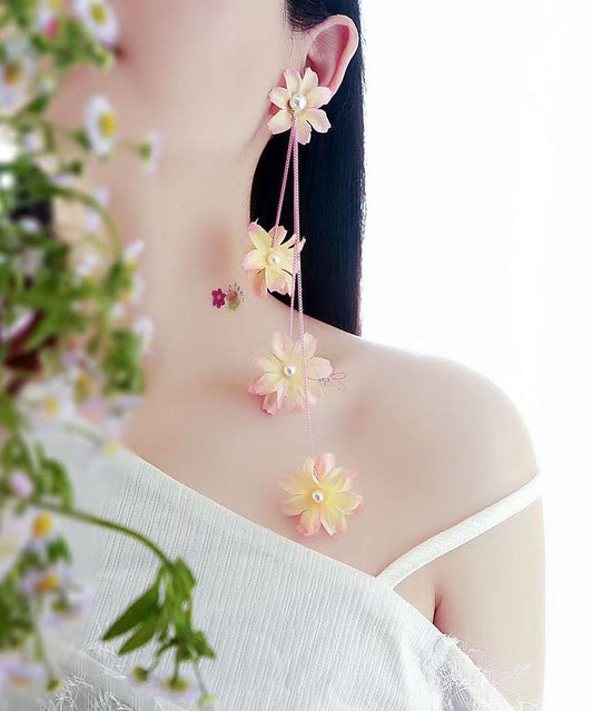 Wunderschöne hellgelbe Perlen-Tropfenohrringe mit Blumenquaste