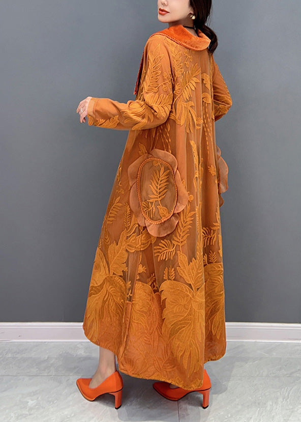 Wunderschönes orangefarbenes, besticktes Kleid aus dickem Tüll mit Matrosenkragen für den Winter