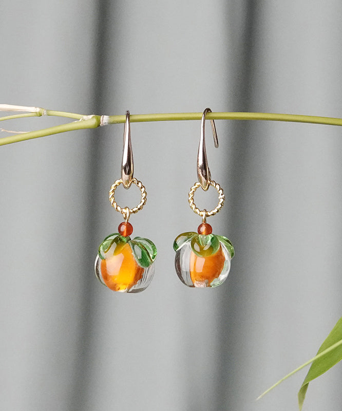 Hermosos aretes colgantes de ágata esmaltada coloreada y dorada en plata esterlina naranja