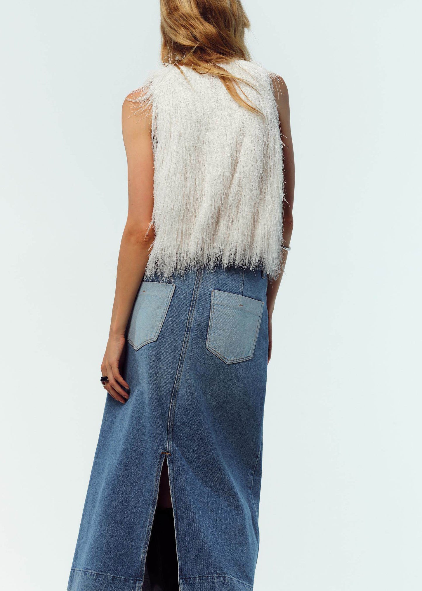 Beautiful White O-Neck Tassel Blouses Summer