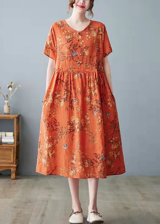 Schönes weißes Kleid mit O-Ausschnitt und Bambus-Taschen