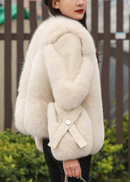 Beige Fuchskragenknopf Leder und Kunstpelzmäntel Winter