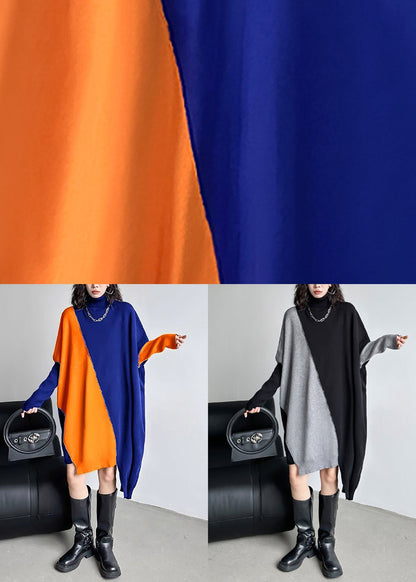 Schwarzes asymmetrisches Patchwork-Strickkleid mit Rollkragen für den Winter