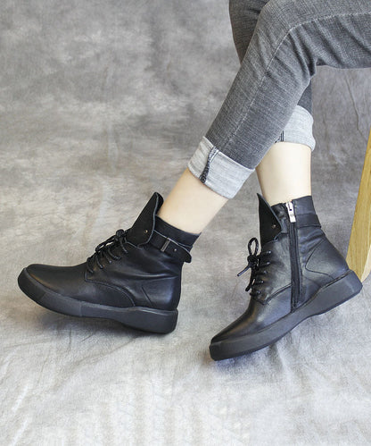 Schwarze Stiefel aus Rindsleder, Boutique-Nieten, Schnürstiefel von Shelsea