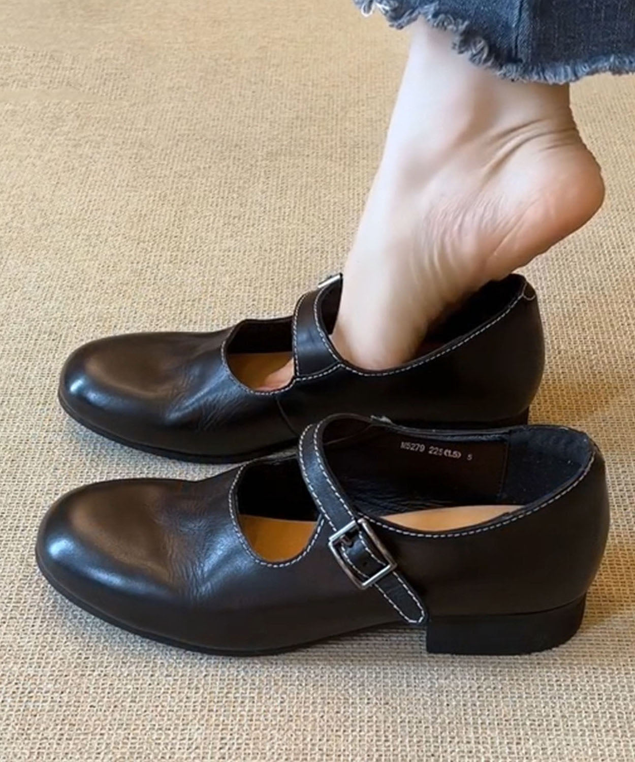 Black Buckle Strap For Women Splicing Faux Leather Flats