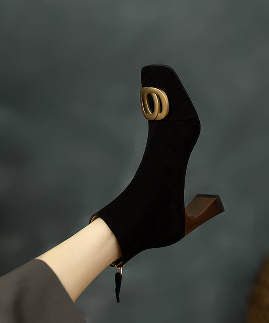 Schwarze, klobige Wildlederstiefel mit Paillettenbesatz