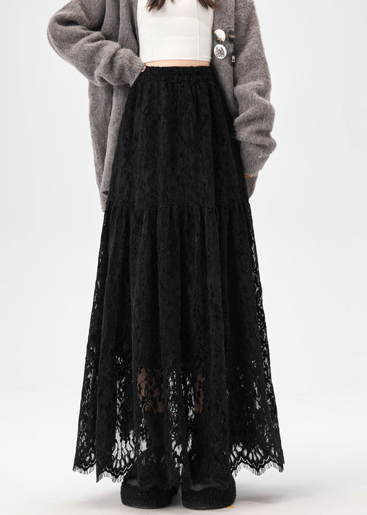 Schwarzer Rock aus Spitze mit elastischem Bund und Cut-Outs