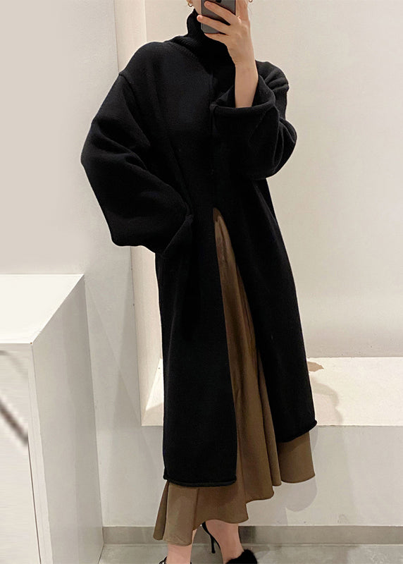 Schwarzer, vorne offener, einfarbiger Strickpullover mit Rollkragen, Winterkleid