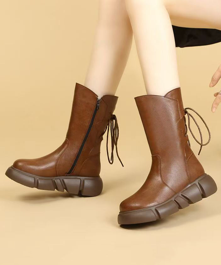 Schwarze Schnürstiefel mit Plateau aus Rindsleder