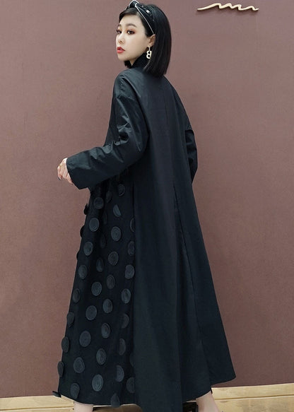 Schwarzes Patchwork-Urlaubskleid mit Taschen, Frühling