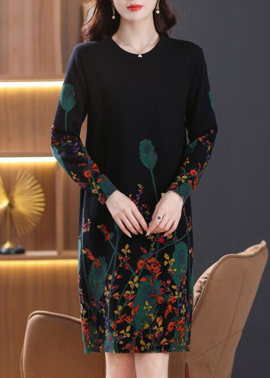 Schwarzes, gemustertes, kuscheliges Strickkleid mit Rundhalsausschnitt und langen Ärmeln