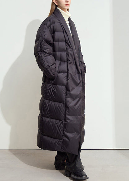 Abrigos largos de invierno con cuello en V y fajas negras de plumón de pato