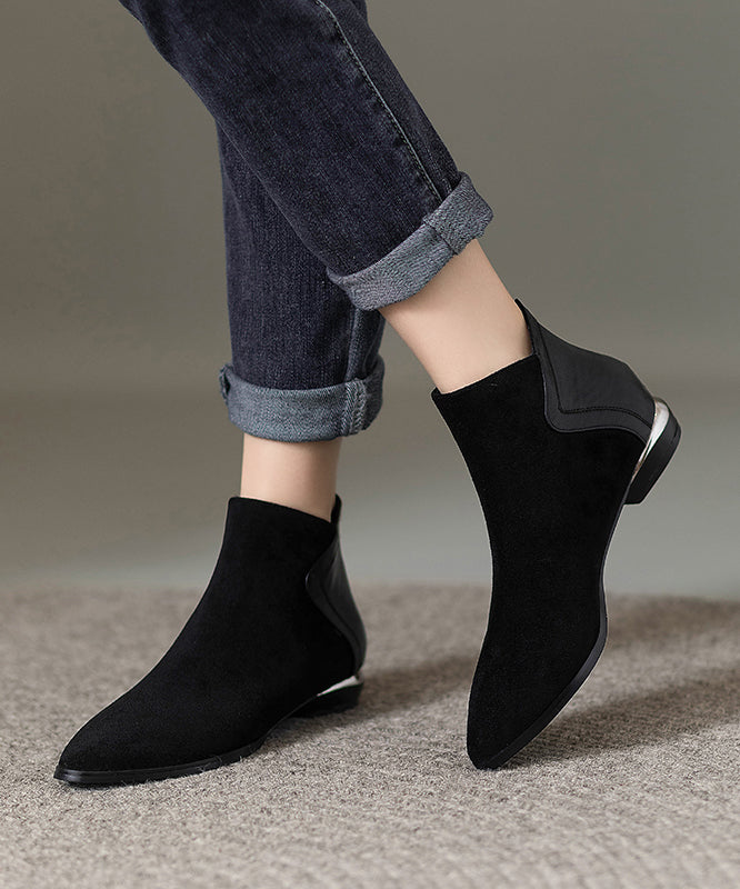 Schwarze Wildleder-Ankle-Boots mit Reißverschluss und spitzer Zehenpartie