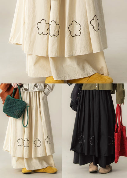 Boho-Rock aus schwarzer, bestickter Baumwolle im Lagenlook für den Frühling