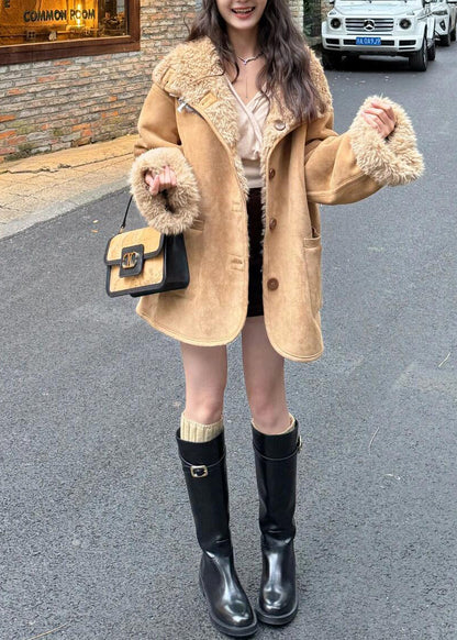 Gabardina bohemia de color caqui con forro polar en ambos lados para invierno