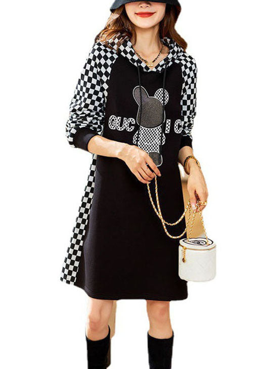 Boho Schwarzes Kapuzen-Sweatshirtkleid mit Karomuster, Winter