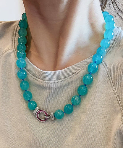 Collar bohemio de plata de ley azul con cuentas graduadas de circonita y cristal