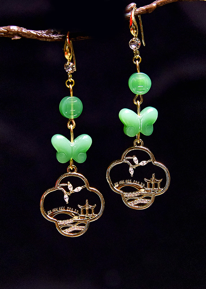 Pendientes colgantes de oro de 14 quilates con diseño de mariposa de jade bohemio