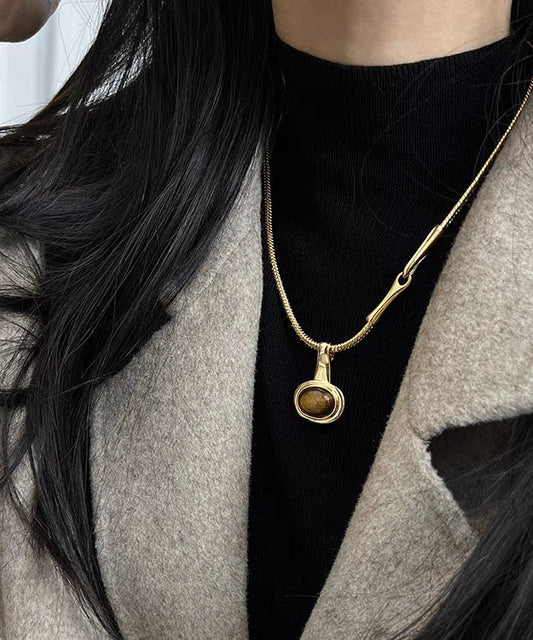 Collar bohemio con colgante de piedra preciosa incrustada en cobre dorado