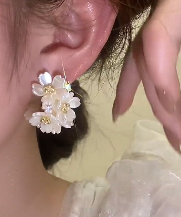 Pendientes de aro bohemios con diseño floral de concha y aleación de cobre y oro