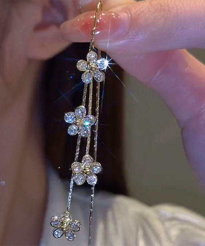 Pendientes bohemios con borlas florales de circonitas doradas y cobre