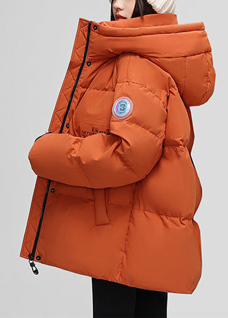 Boho-Orange Kapuzenmantel mit Buchstabenmuster und Entendaunenmuster für den Winter