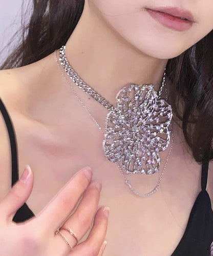 Boho Silk Metal Zircon Hollow Out Floral Pendant Necklace