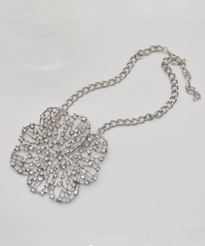Boho Silk Metal Zircon Hollow Out Floral Pendant Necklace
