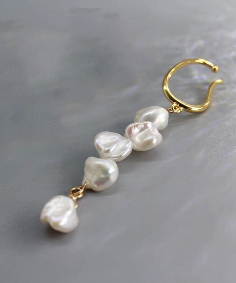 Pendientes colgantes de perlas asimétricas de aleación blanca estilo bohemio