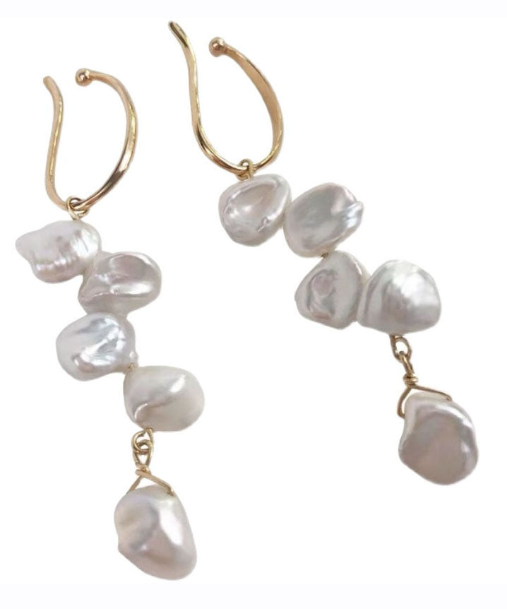 Pendientes colgantes de perlas asimétricas de aleación blanca estilo bohemio