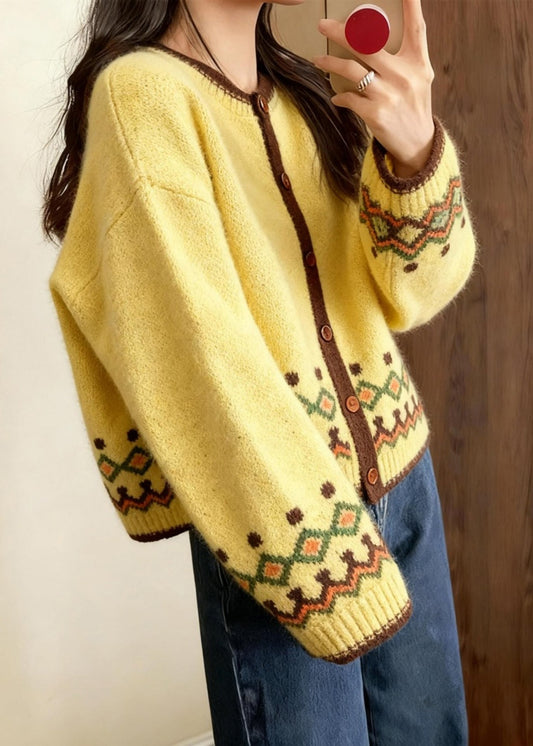 Boho-gelbe, bestickte Grobstrick-Cardigans für den Winter