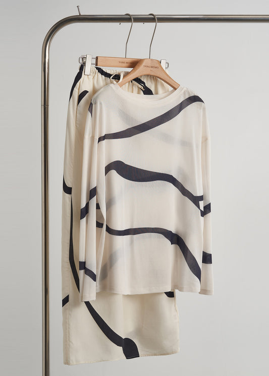 Zweiteiliges Set aus gestreiftem, aprikosenfarbenem Chiffon – Damenbekleidung für den Frühling