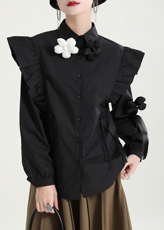 Boutique Schwarzes Hemd mit Schmetterlingsärmeln und Peter-Pan-Kragen und Blumenmuster