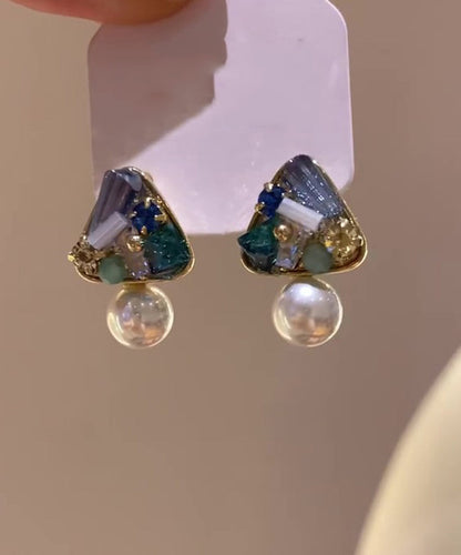 Boutique-Ohrstecker mit dreieckigen Perlen aus blauer Kupferlegierung