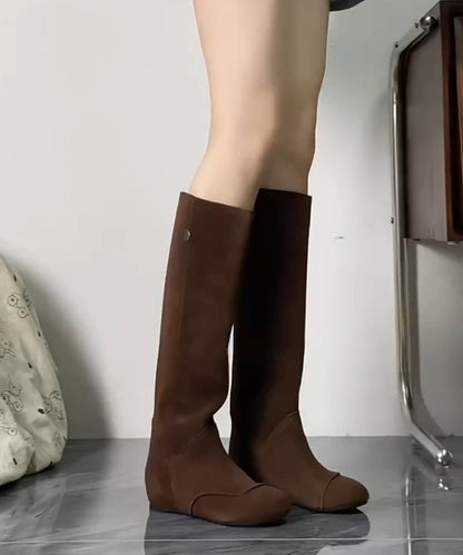 Bequeme braune Keilstiefel im Boutique-Stil