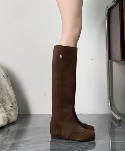 Bequeme braune Keilstiefel im Boutique-Stil