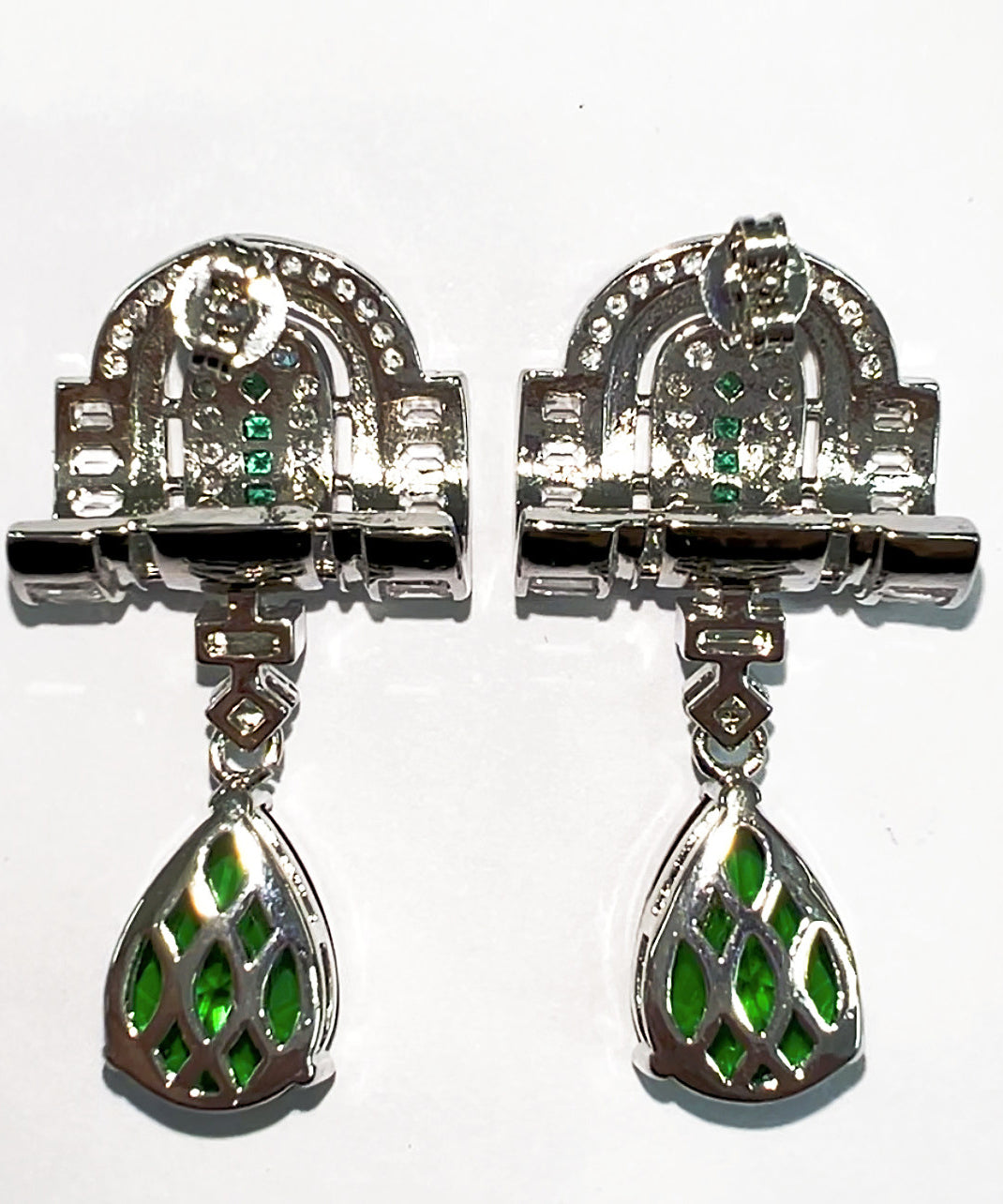 Boutique Green Copper Alloy Zircon Water Droplet Drop Earrings
