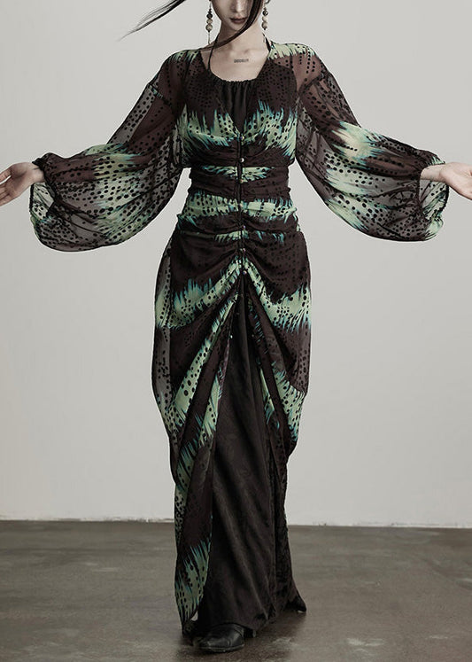 Boutique Grüne Seidenstrickjacken mit V-Ausschnitt und Nagelperlen für den Frühling