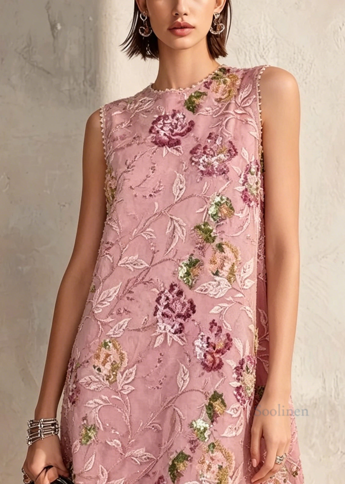Boutique Pink O-Neck Embroidered Sequins Mid Dress Sleeveless