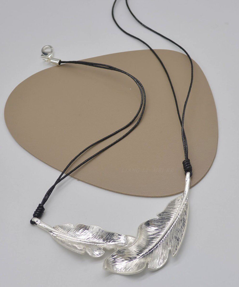 Boutique Silk Metal Feather Leather Rope Pendant Necklace